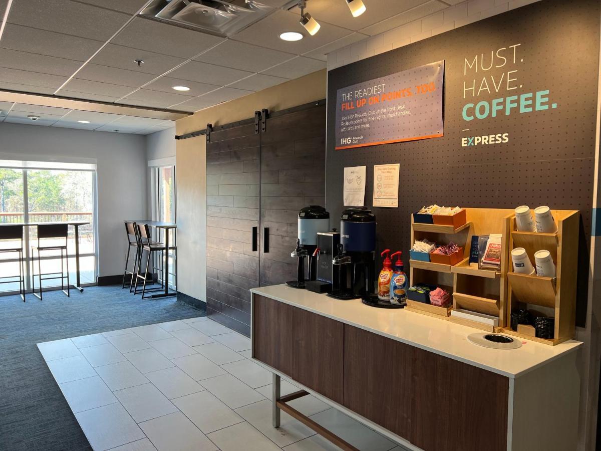 Holiday Inn Express Hotel & Suites Atlanta Airport West - Camp Creek By Ihg Esterno foto